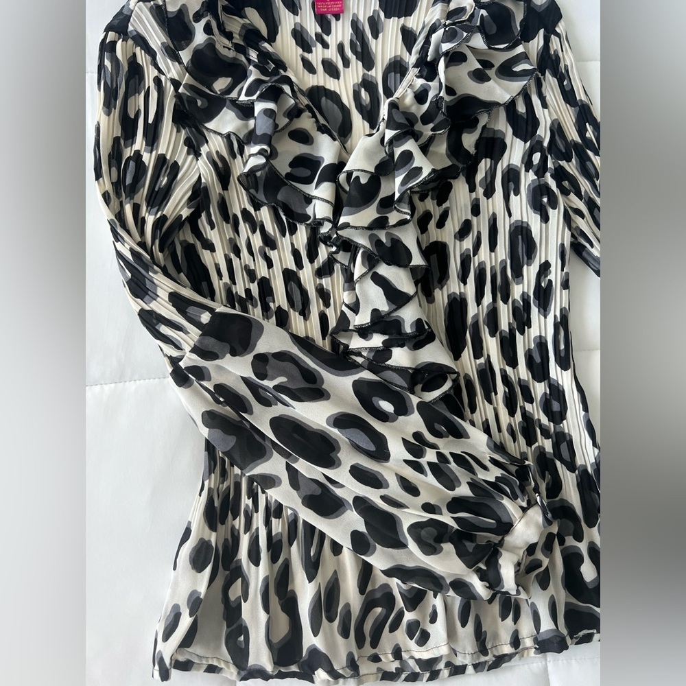 Sunny Leigh Blouse - Picture 5 of 8